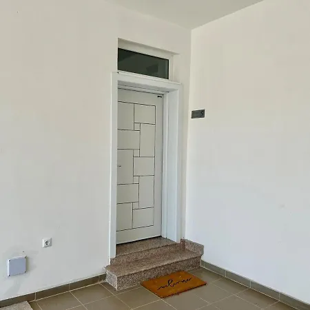 Sunny Escape Your Beachside Home * Солнечный берег