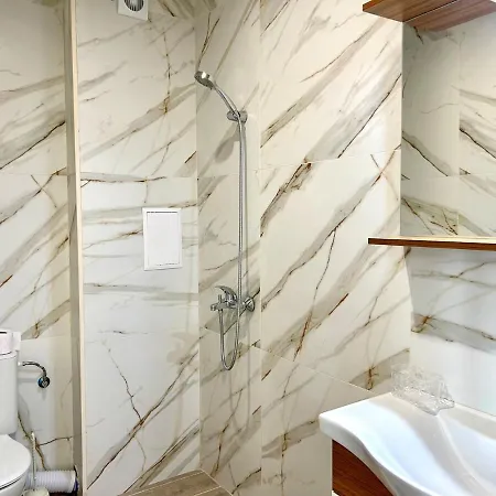 Апартаменты Sunny Escape Your Beachside Home